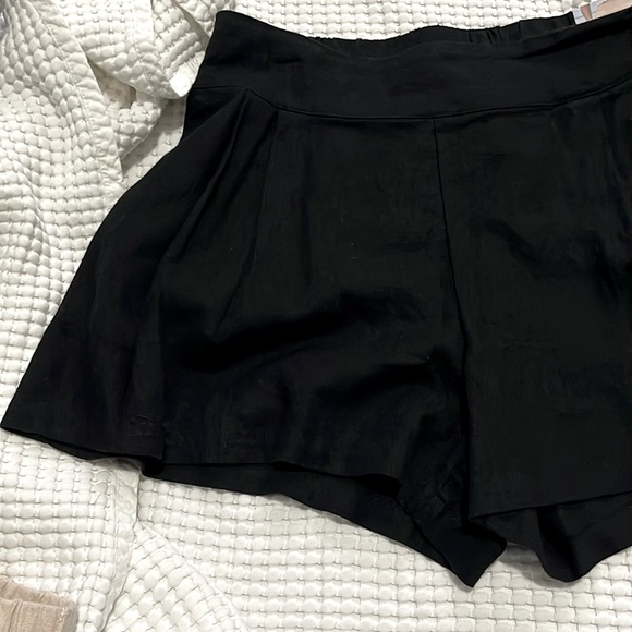 NWT- REWASH- M. Linen Trouser Short - Picture 3 of 7